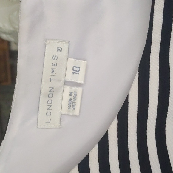 London Times Striped Shift Dress with Belt - Women's 10 - Picture 4 of 8